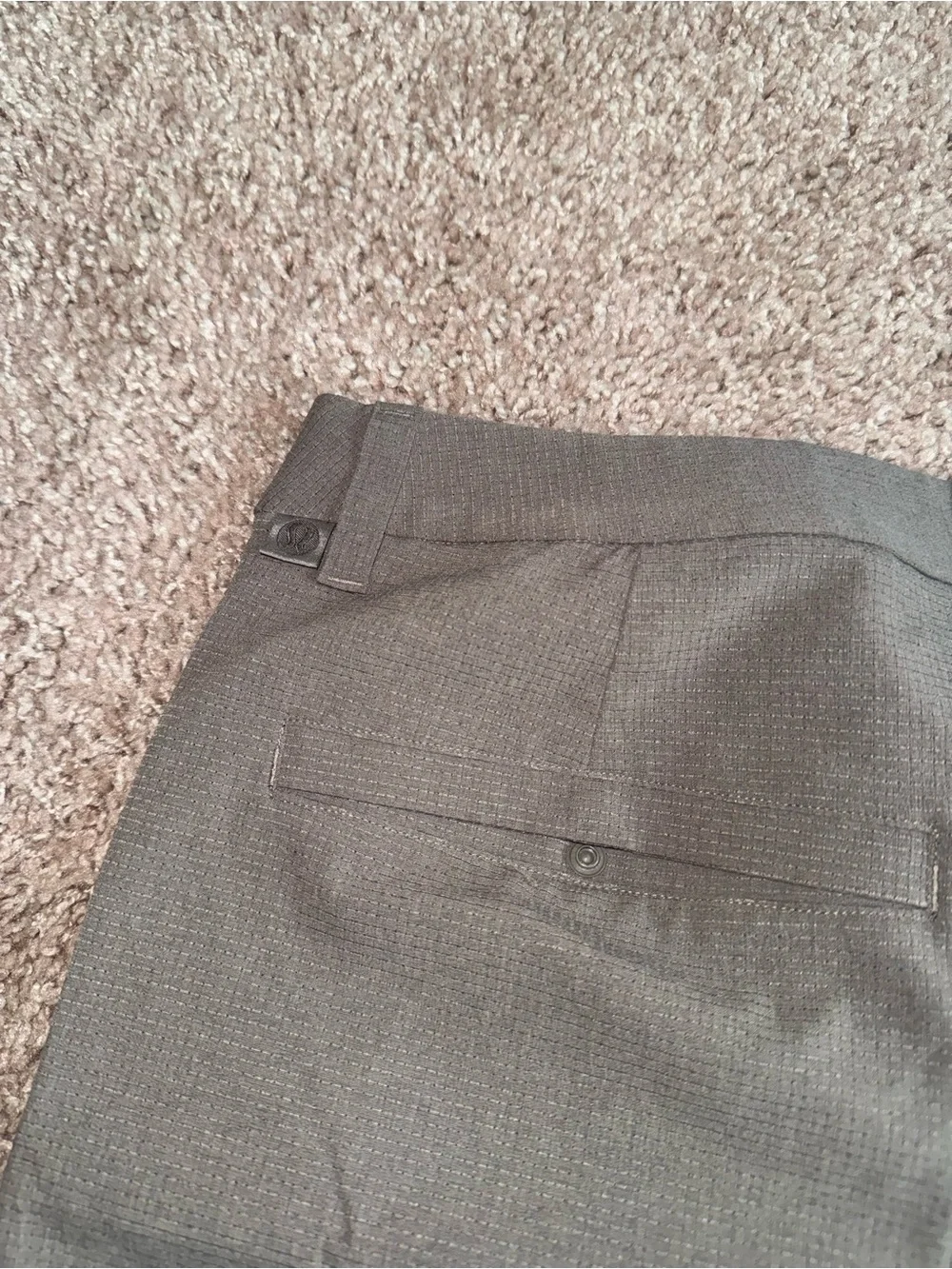 Lululemon ABC classic fit short 7” WovenAir in rover grey